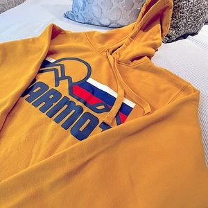 MARMOT Hoodie in vibrant yellow, great condition!